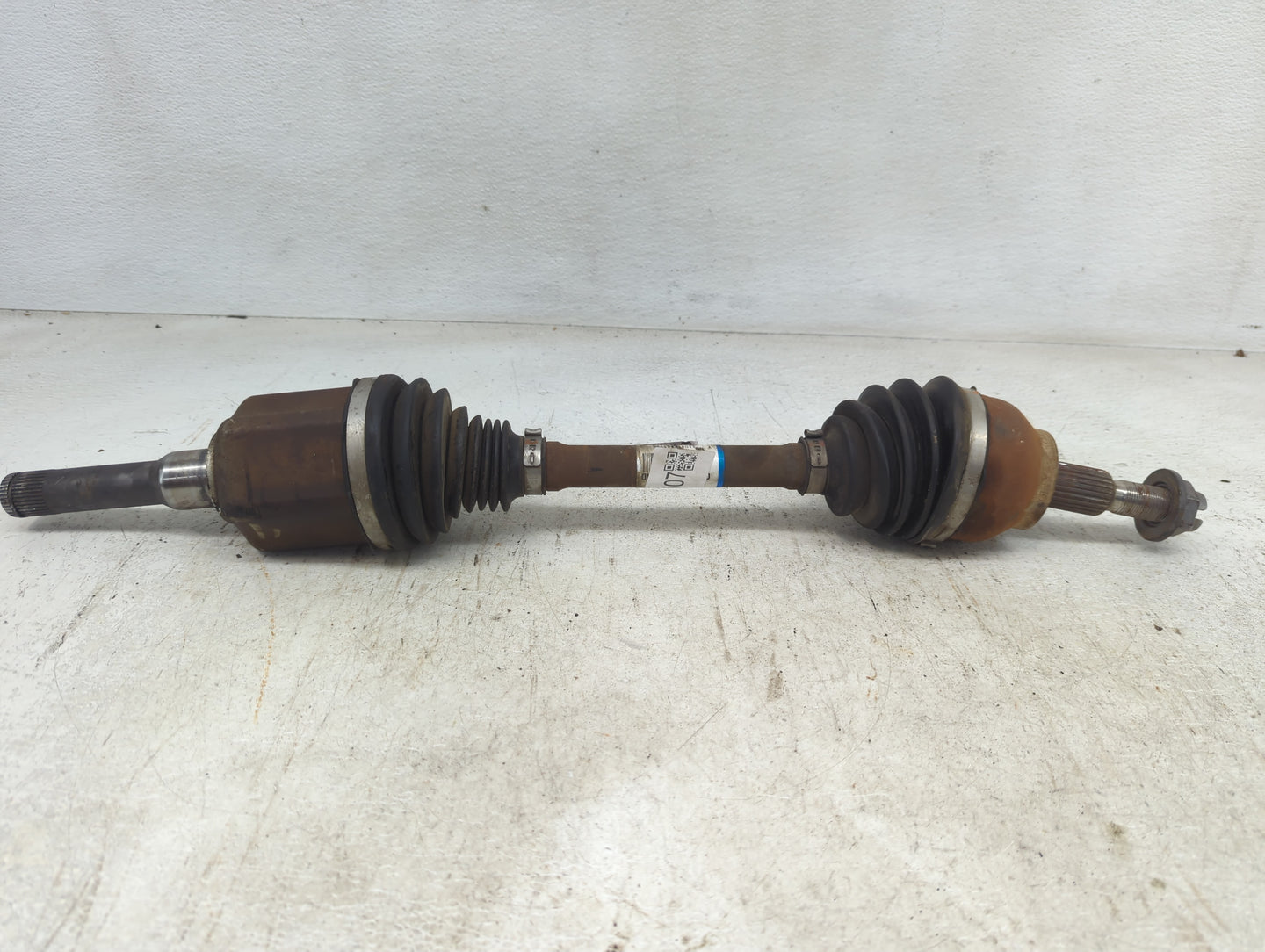 2013-2019 Ford Escape Axle Shaft Front Driver Cv C/v - Oemusedautoparts1.com