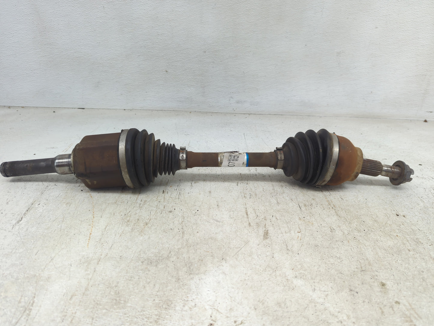 2013-2019 Ford Escape Axle Shaft Front Driver Cv C/v - Oemusedautoparts1.com