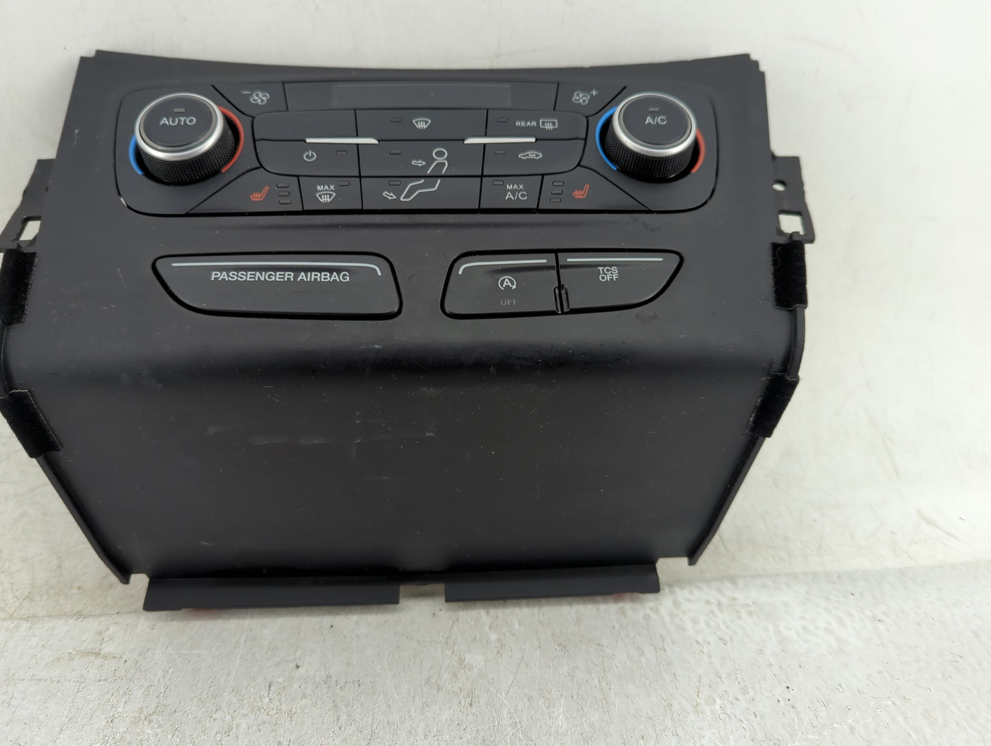 2018-2019 Ford Escape Climate Control Module Temperature AC/Heater Replacement P/N:GJ5T-18C612-CH Fits Fits 2018 2019 OEM Us