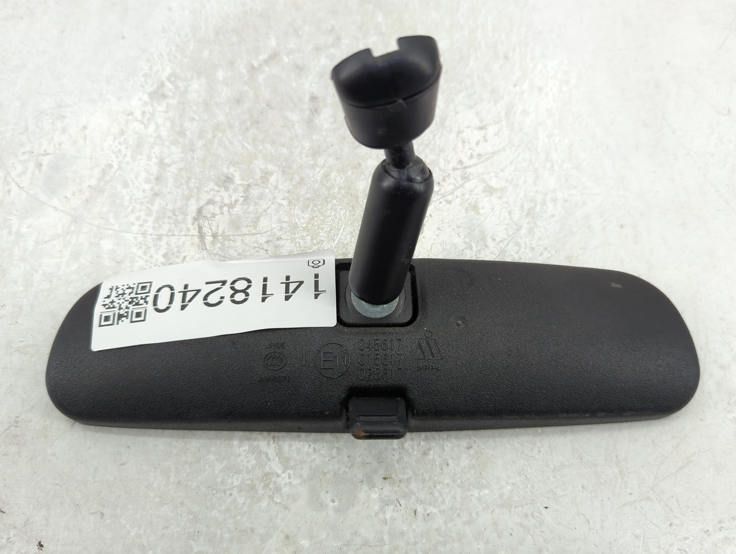 2017-2019 Ford Escape Interior Rear View Mirror Replacement OEM P/N:A046070 Fits Fits 2015 2016 2017 2018 2019 OEM Used Auto
