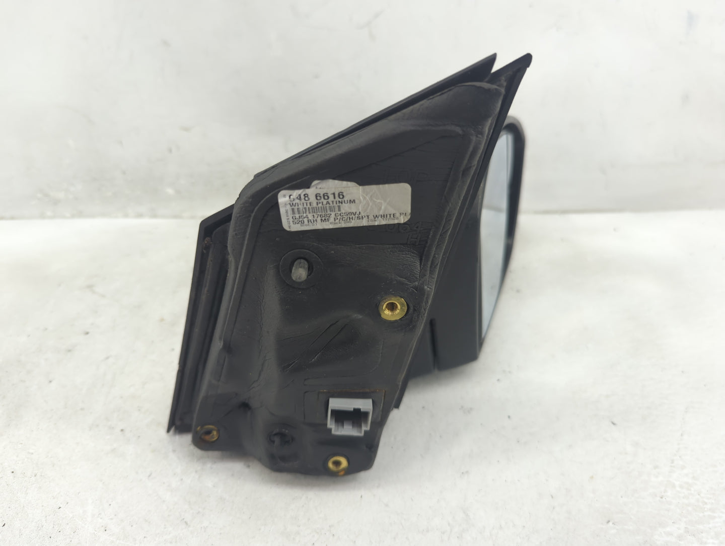 2017-2019 Ford Escape Passenger Side View Mirror - Right Door Mirror OEM Used - Oemusedautoparts1.com