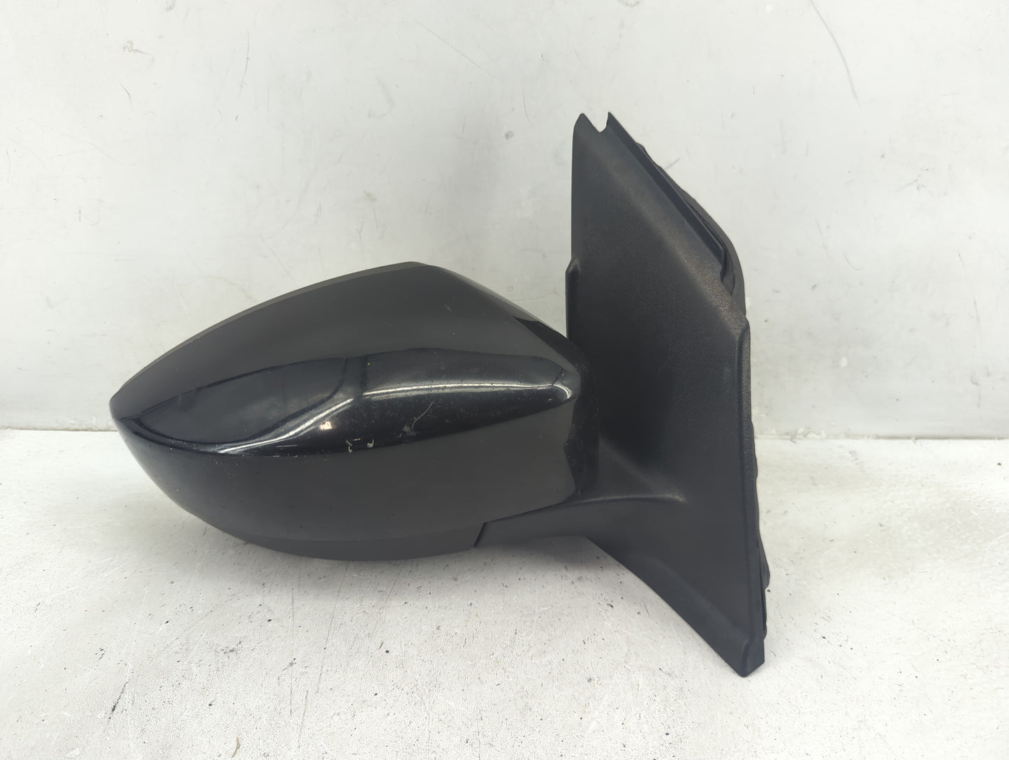 2017-2019 Ford Escape Passenger Side View Mirror - Right Door Mirror OEM Used - Oemusedautoparts1.com