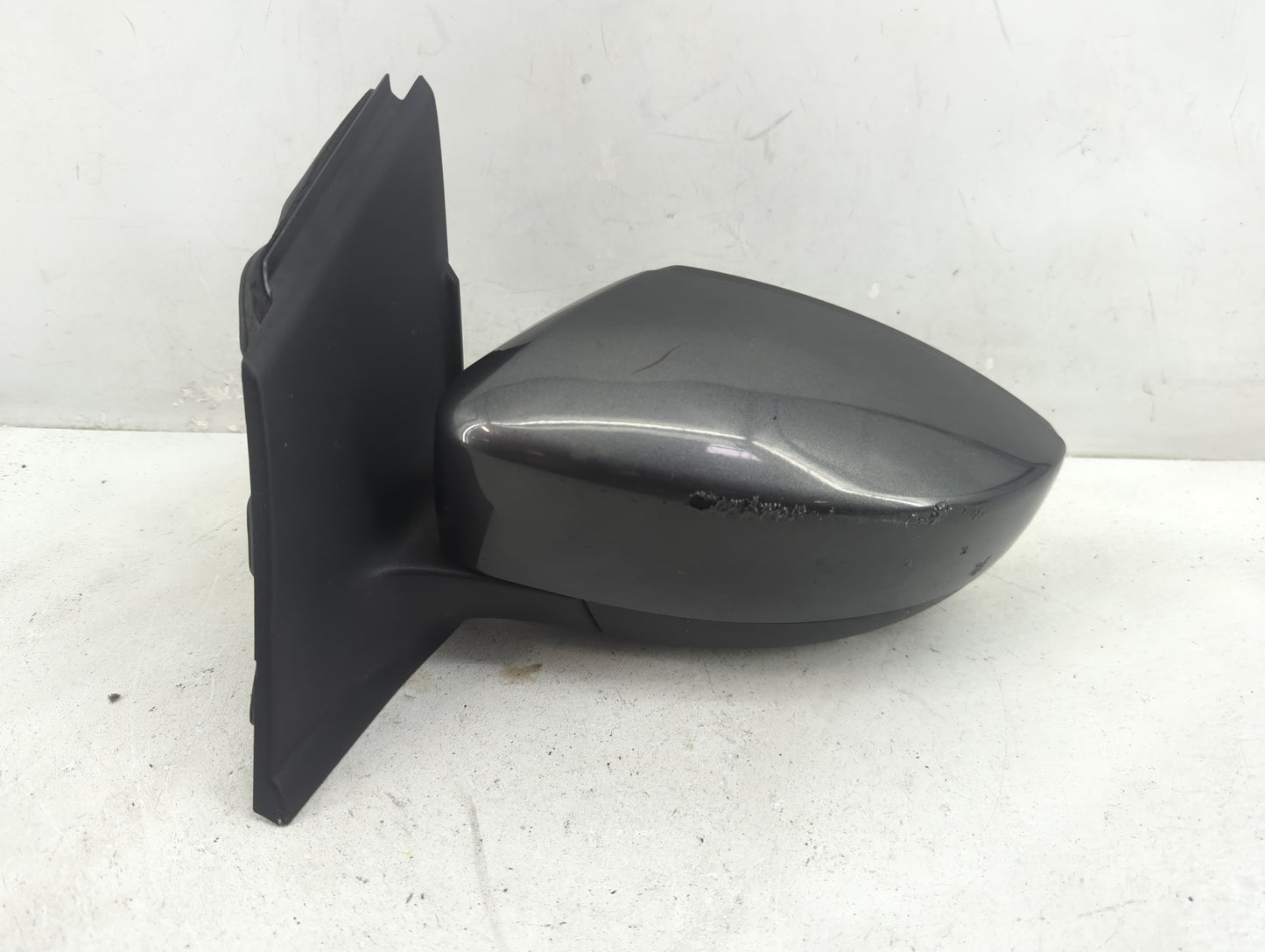 2017-2019 Ford Escape Driver Side View Mirror - Left Door Mirror OEM Used - Oemusedautoparts1.com