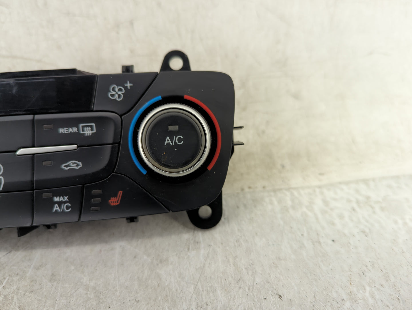 2018-2019 Ford Escape Climate Control Module Temperature AC/Heater Replacement P/N:GJ5T-18C612-CJ GJAVI4Q4CE Fits Fits 2018 