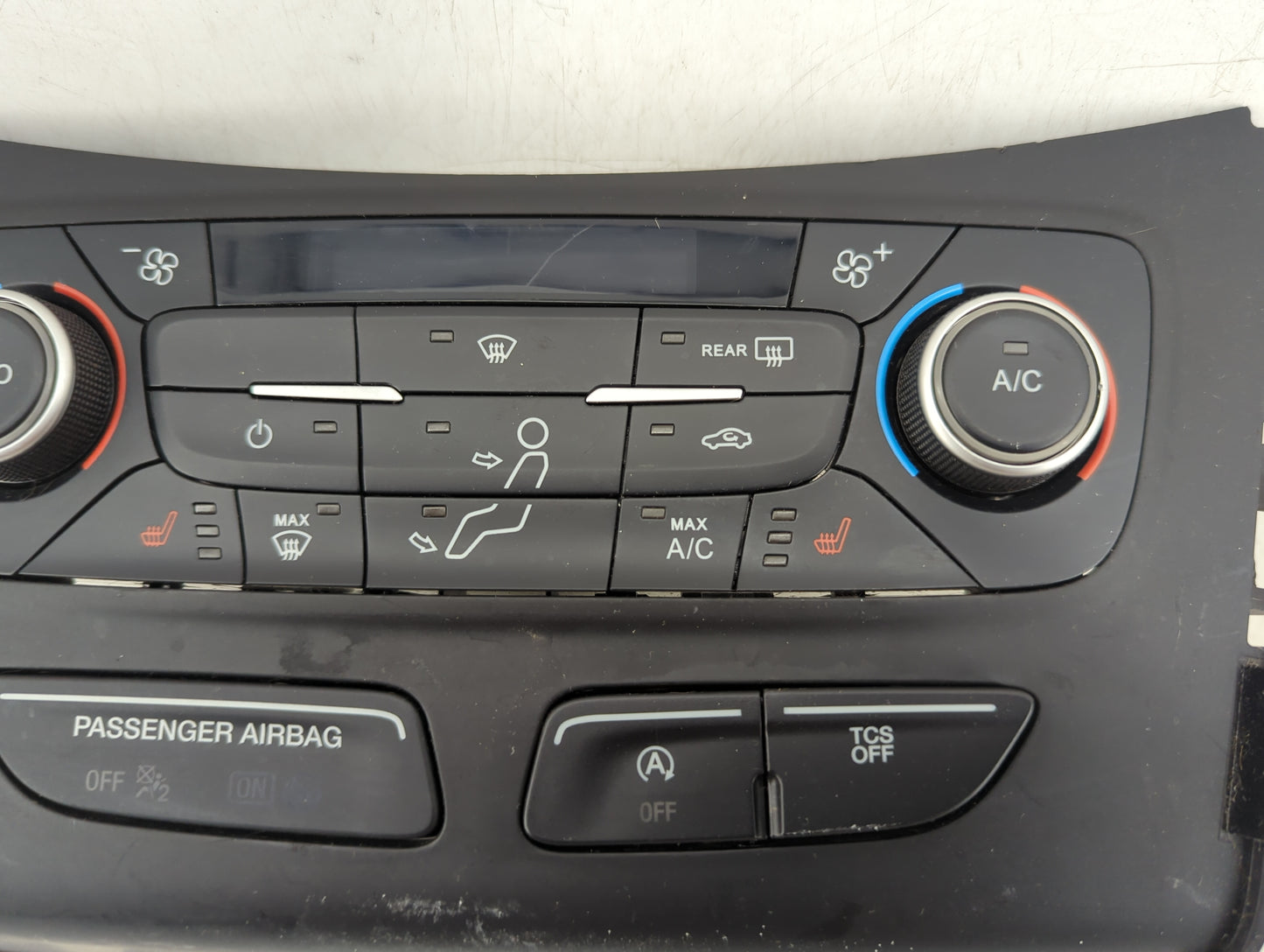 2018-2019 Ford Escape Climate Control Module Temperature AC/Heater Replacement P/N:GJ5T-18C612-CH Fits Fits 2018 2019 OEM Us