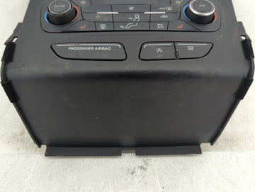 2018-2019 Ford Escape Climate Control Module Temperature AC/Heater Replacement P/N:GJ5T-18C612 Fits Fits 2018 2019 OEM Used Auto Parts