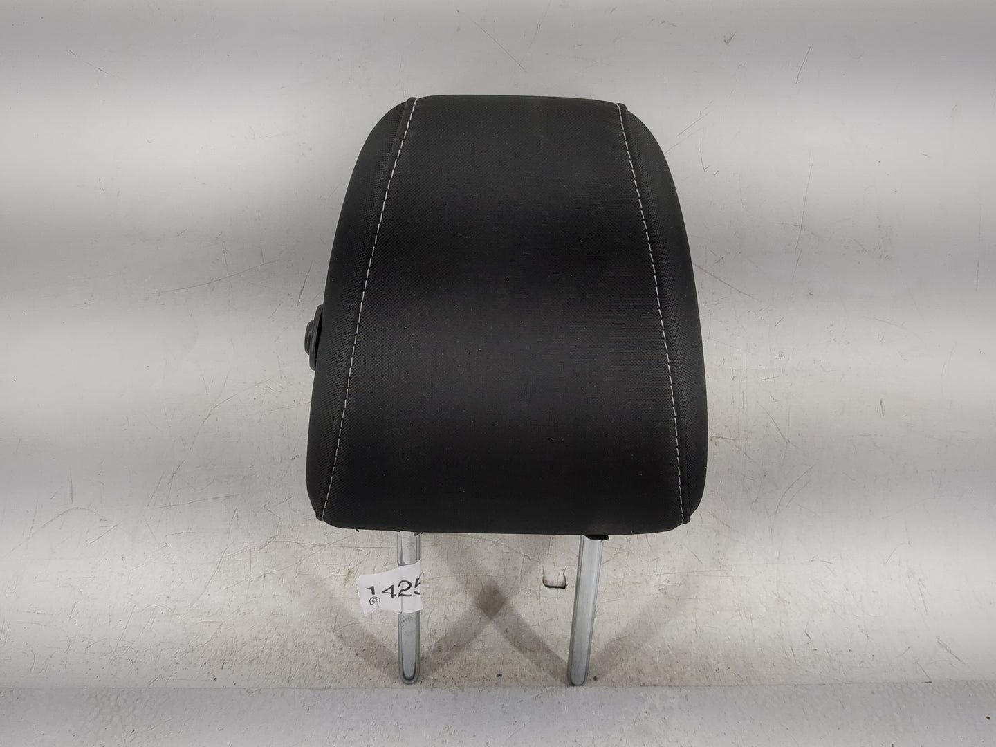 2016-2019 Ford Escape Headrest Head Rest Rear Seat Fits Fits 2016 2017 2018 2019 OEM Used Auto Parts - Oemusedautoparts1.com