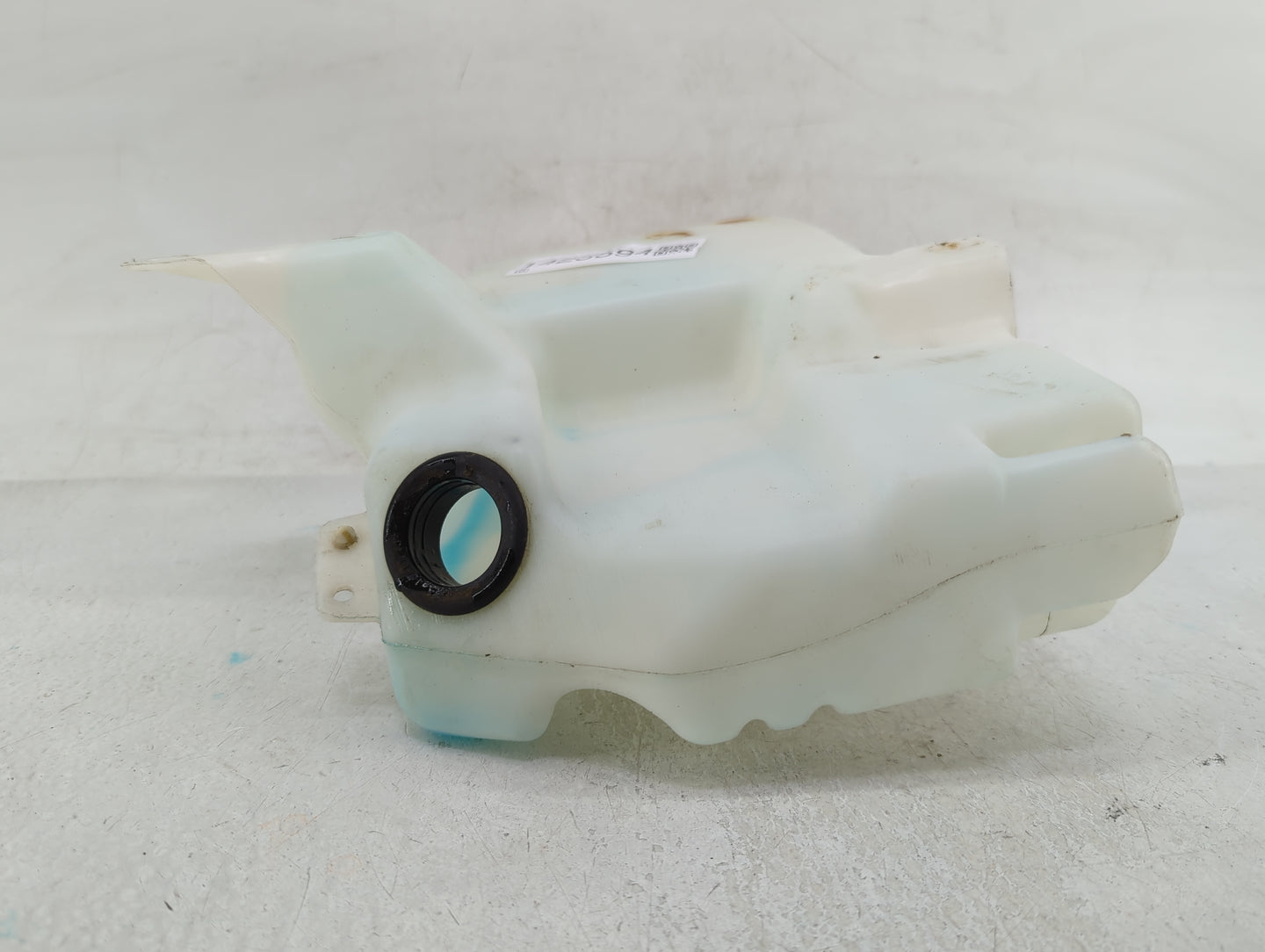 2015-2019 Ford Escape Windshield Washer Fluid Reservoir Bottle Oem - Oemusedautoparts1.com