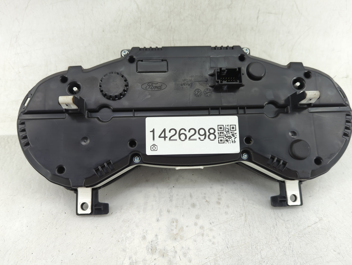 2018 Ford Escape Instrument Cluster Speedometer Gauges P/N:JJ5T-10849-TA Fits OEM Used Auto Parts - Oemusedautoparts1.com