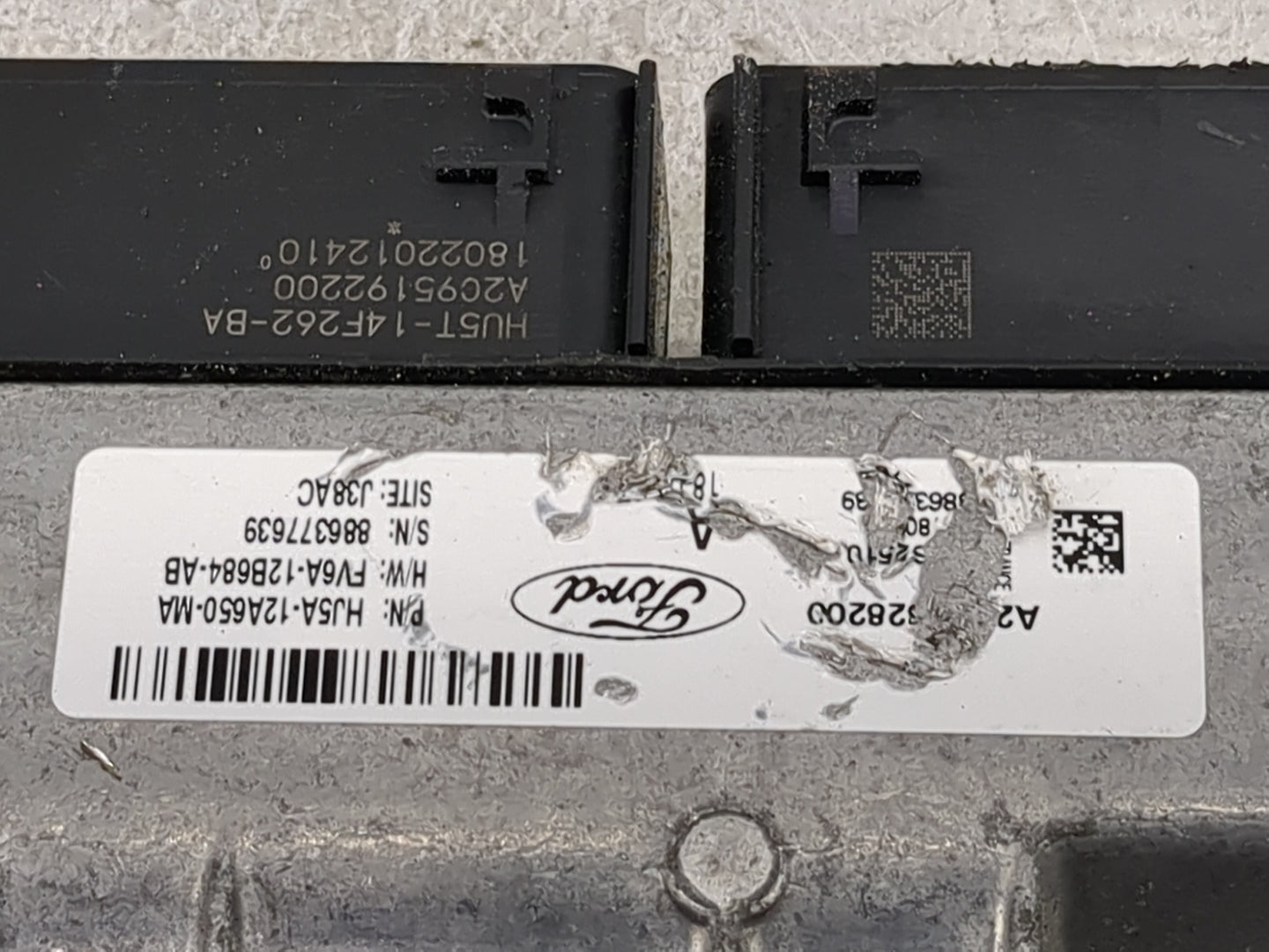 2017-2019 Ford Escape PCM Engine Control Computer ECU ECM PCU OEM P/N:FV6A-12B684-AB Fits Fits 2017 2018 2019 OEM Used Auto 