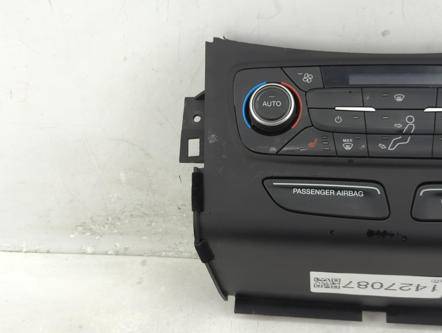 2018-2019 Ford Escape Climate Control Module Temperature AC/Heater Replacement P/N:GJ5T-18C612-CH Fits Fits 2018 2019 OEM Us