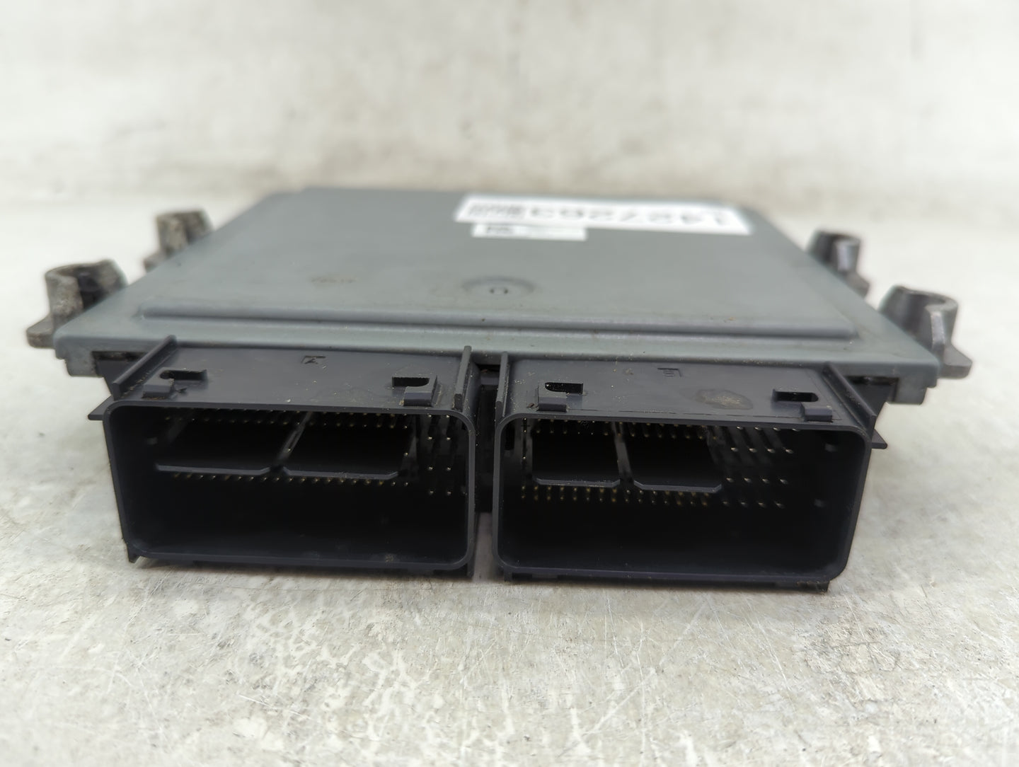 2017-2019 Ford Escape PCM Engine Control Computer ECU ECM PCU OEM P/N:HU5T-14F262-BA A2C95192200 Fits Fits 2017 2018 2019 OE
