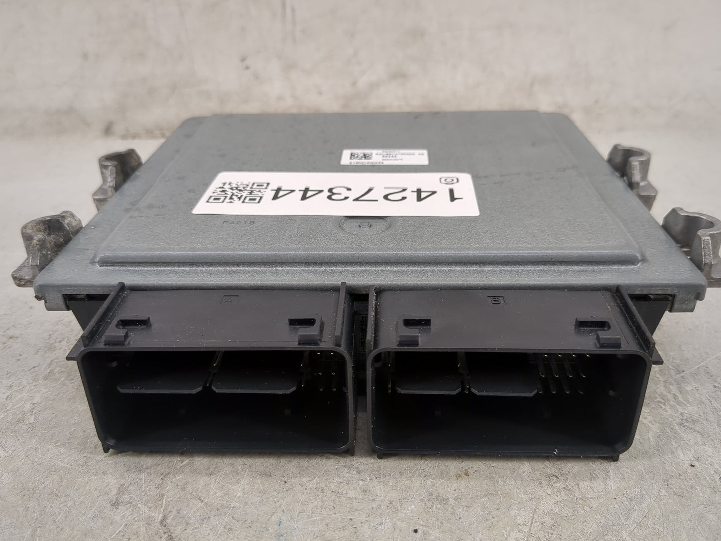 2017-2019 Ford Escape PCM Engine Control Computer ECU ECM PCU OEM P/N:HU5T-14F262-BA A2C39328200 Fits Fits 2017 2018 2019 OE
