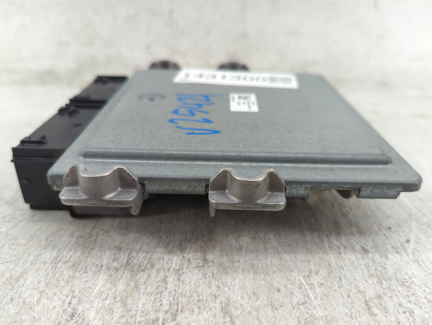 2017-2019 Ford Escape PCM Engine Control Computer ECU ECM PCU OEM P/N:HJ5A-12A650-MA FV6A-12B684-AB Fits Fits 2017 2018 2019