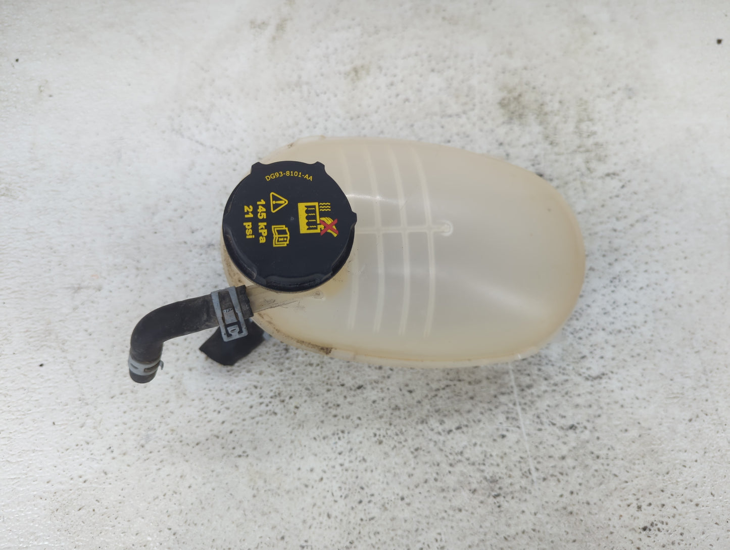 2017-2019 Ford Escape Radiator Coolant Overflow Expansion Tank Bottle - Oemusedautoparts1.com