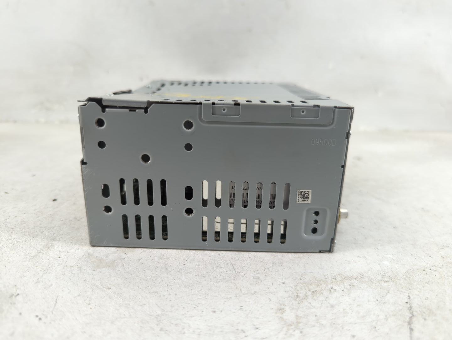 2017-2019 Ford Escape Radio AM FM Cd Player Receiver Replacement P/N:CQ-CJ36N24MC Fits Fits 2017 2018 2019 OEM Used Auto Par