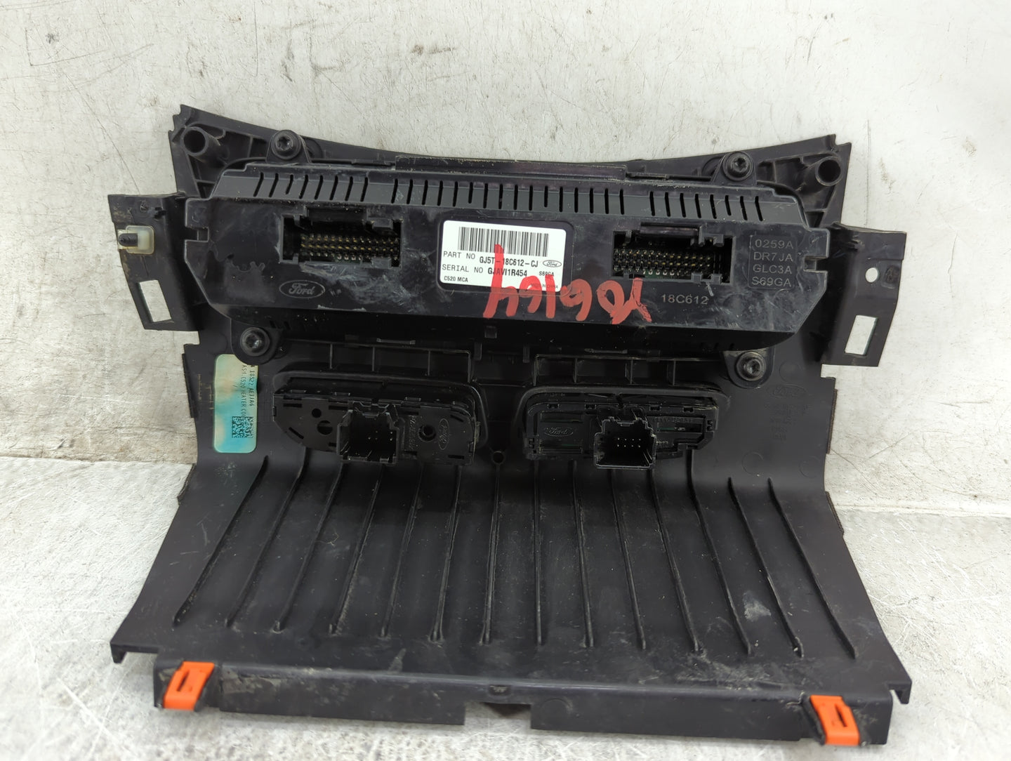 2018-2019 Ford Escape Climate Control Module Temperature AC/Heater Replacement P/N:GJ5T-18C612-CJ Fits Fits 2018 2019 OEM Us