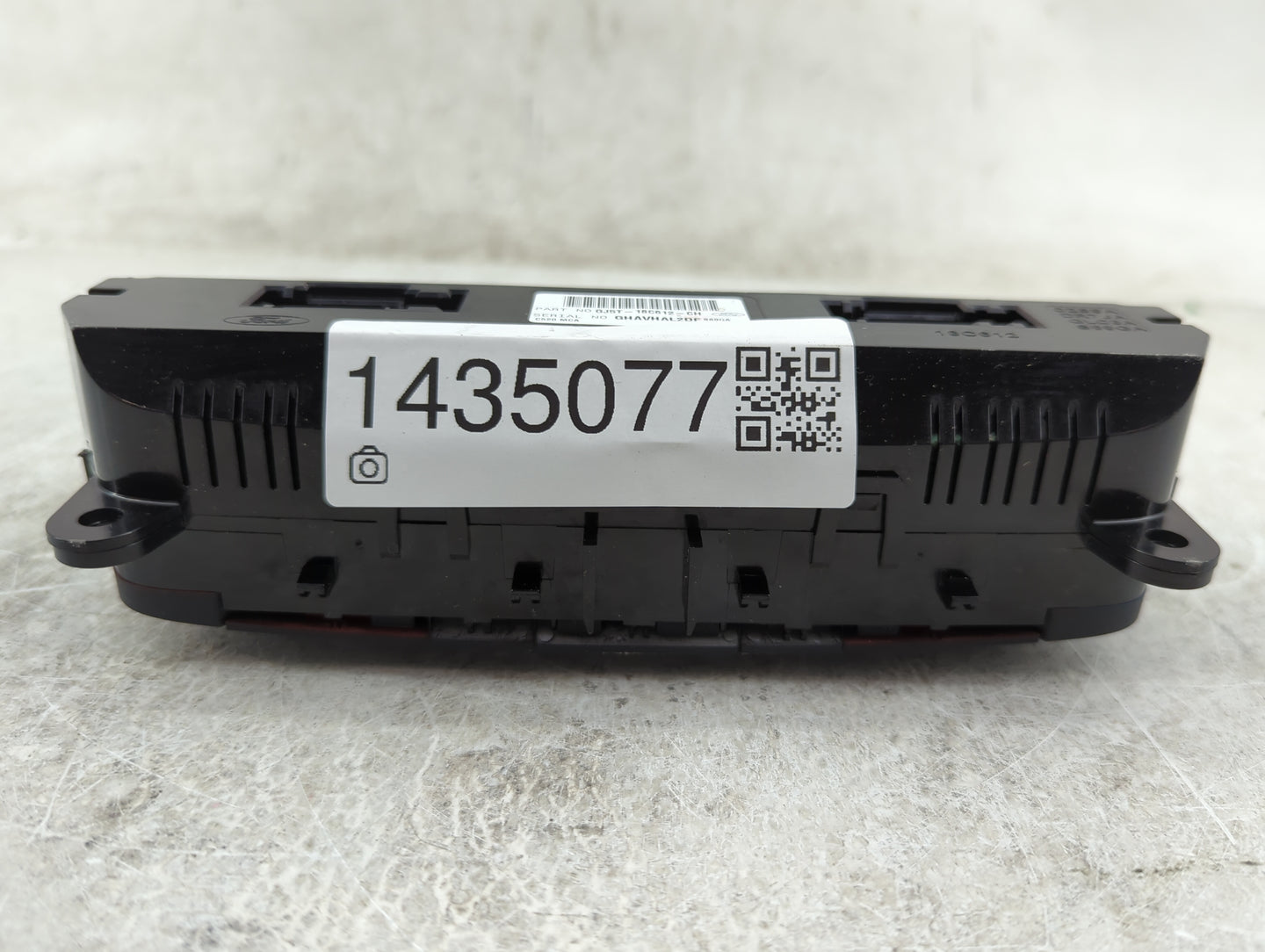 2018-2019 Ford Escape Climate Control Module Temperature AC/Heater Replacement P/N:GJ5T-18C612-CH Fits Fits 2018 2019 OEM Us