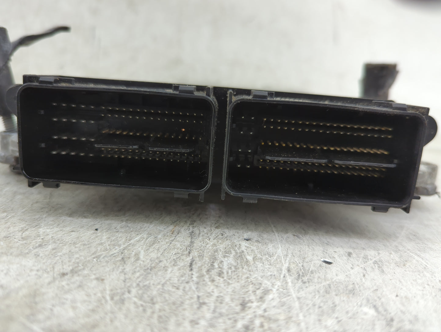 2017-2019 Ford Escape PCM Engine Control Computer ECU ECM PCU OEM P/N:HJ5A-12A650-HA HS7A-12B684-JA Fits Fits 2017 2018 2019