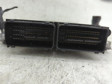 2017-2019 Ford Escape PCM Engine Control Computer ECU ECM PCU OEM P/N:HJ5A-12A650-HA HS7A-12B684-JA Fits Fits 2017 2018 2019 OEM Used Auto Parts