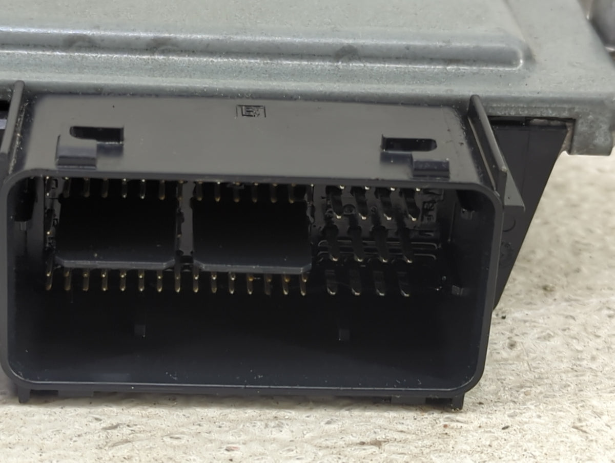 2017-2019 Ford Escape PCM Engine Control Computer ECU ECM PCU OEM P/N:HJ5A-12A650-MA FV6A-12B684-AB Fits Fits 2017 2018 2019