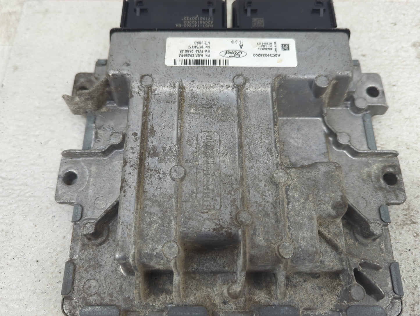 2017-2019 Ford Escape PCM Engine Control Computer ECU ECM PCU OEM P/N:HJ5A-12A650-MA FV6A-12B684-AB Fits Fits 2017 2018 2019