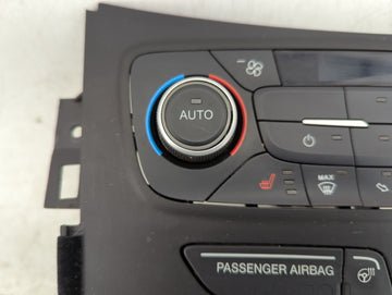 2018-2019 Ford Escape Climate Control Module Temperature AC/Heater Replacement P/N:GJ5T-18C612-CJ Fits Fits 2018 2019 OEM Used Auto Parts