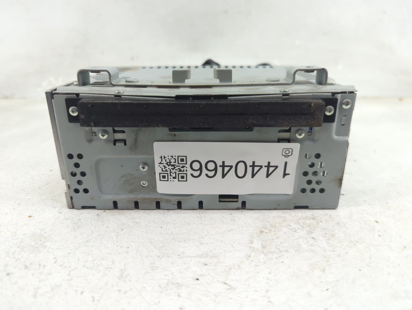 2017-2019 Ford Escape Radio AM FM Cd Player Receiver Replacement Fits Fits 2015 2016 2017 2018 2019 OEM Used Auto Parts - Oe