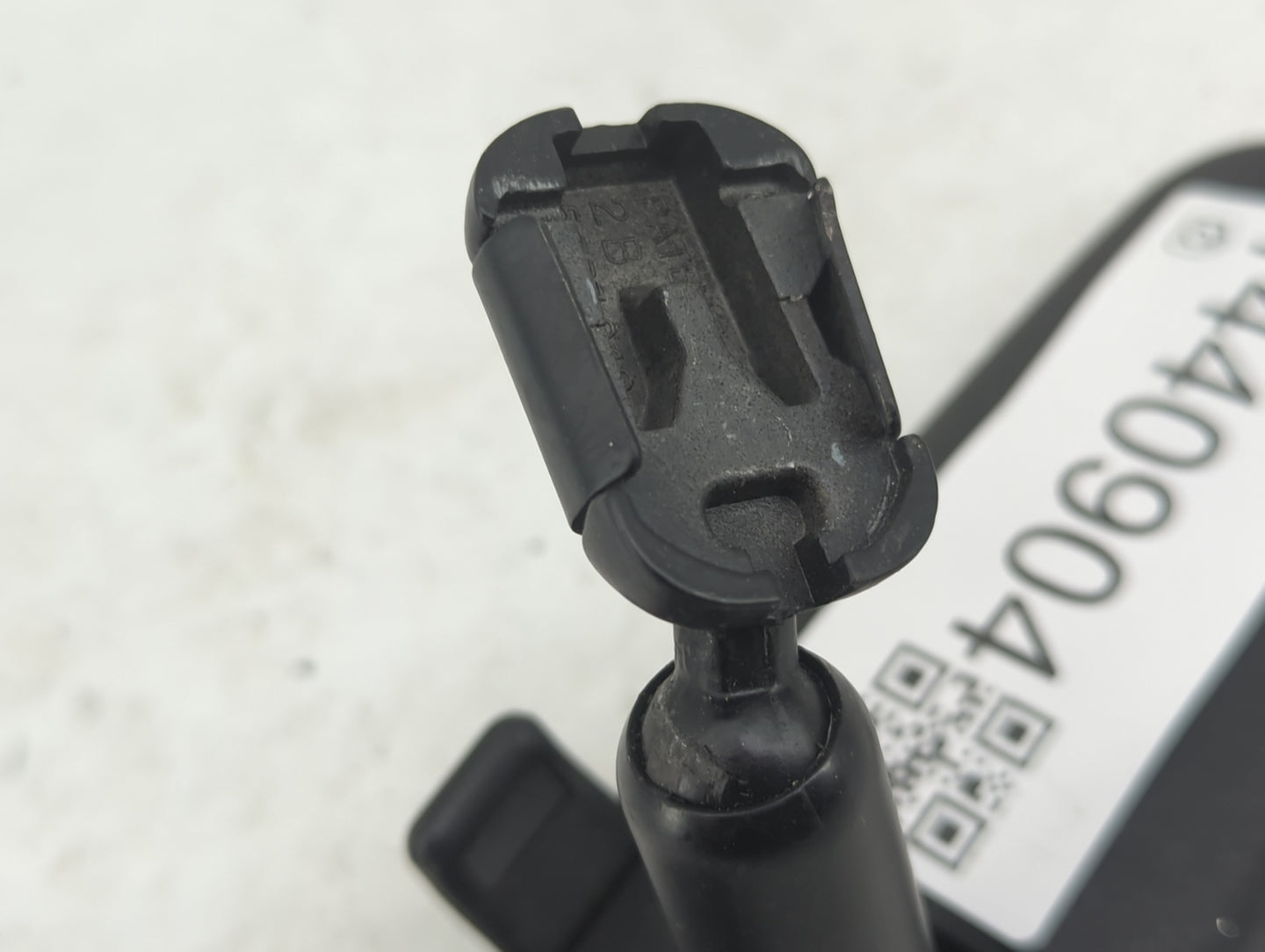 2017-2019 Ford Escape Interior Rear View Mirror Oem Black - Oemusedautoparts1.com