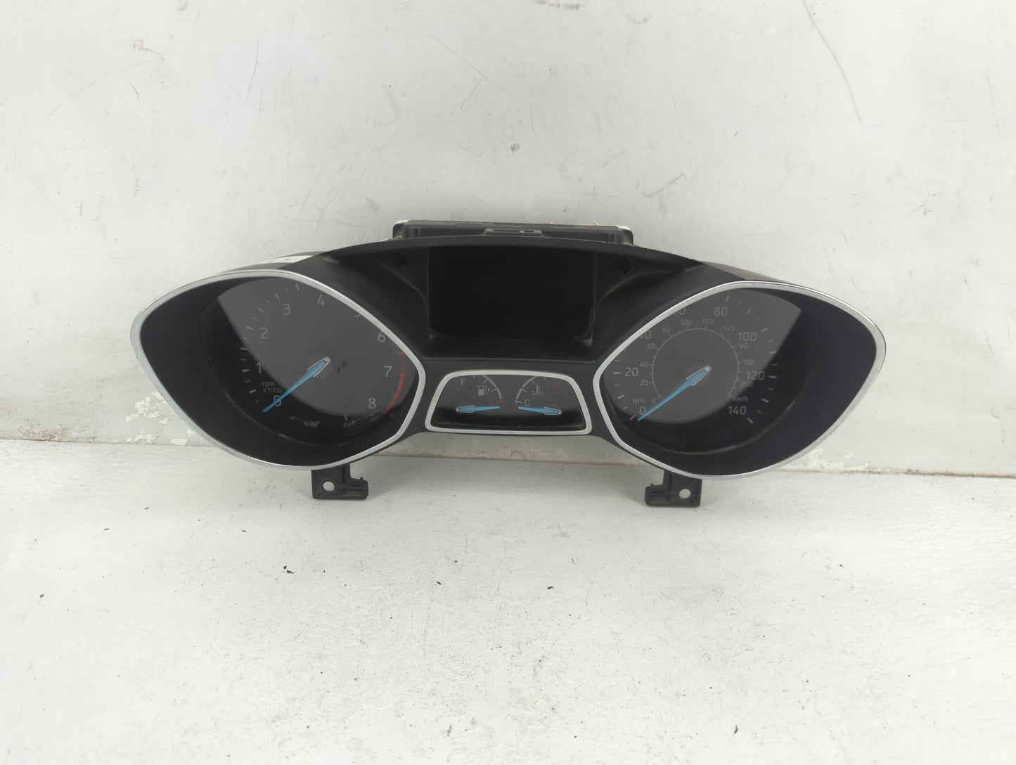 2013-2014 Ford Escape Instrument Cluster Speedometer Gauges P/N:VPCL8F-10894-B Fits Fits 2013 2014 OEM Used Auto Parts - Oem
