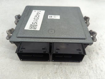 compare product 2017-2019 Ford Escape PCM Engine Control Computer ECU ECM PCU OEM P/N:HJ5A-12A650-MA FV6A-12B684-AB Fits Fits 2017 2018 2019 OEM Used Auto Parts