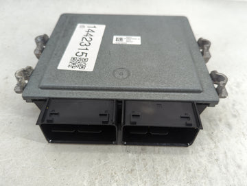 2017-2019 Ford Escape PCM Engine Control Computer ECU ECM PCU OEM P/N:HJ5A-12A650-MA FV6A-12B684-AB Fits Fits 2017 2018 2019