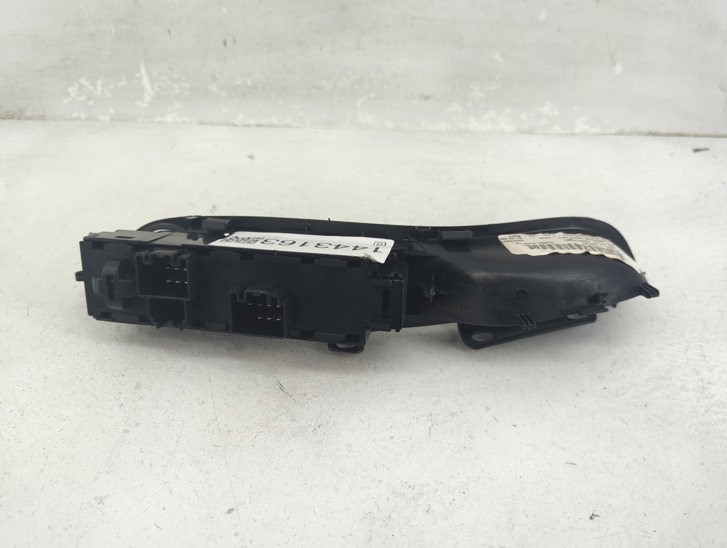 2013-2019 Ford Escape Master Power Window Switch Replacement Driver Side Left P/N:BM5T-14A132-AB Fits OEM Used Auto Parts - 