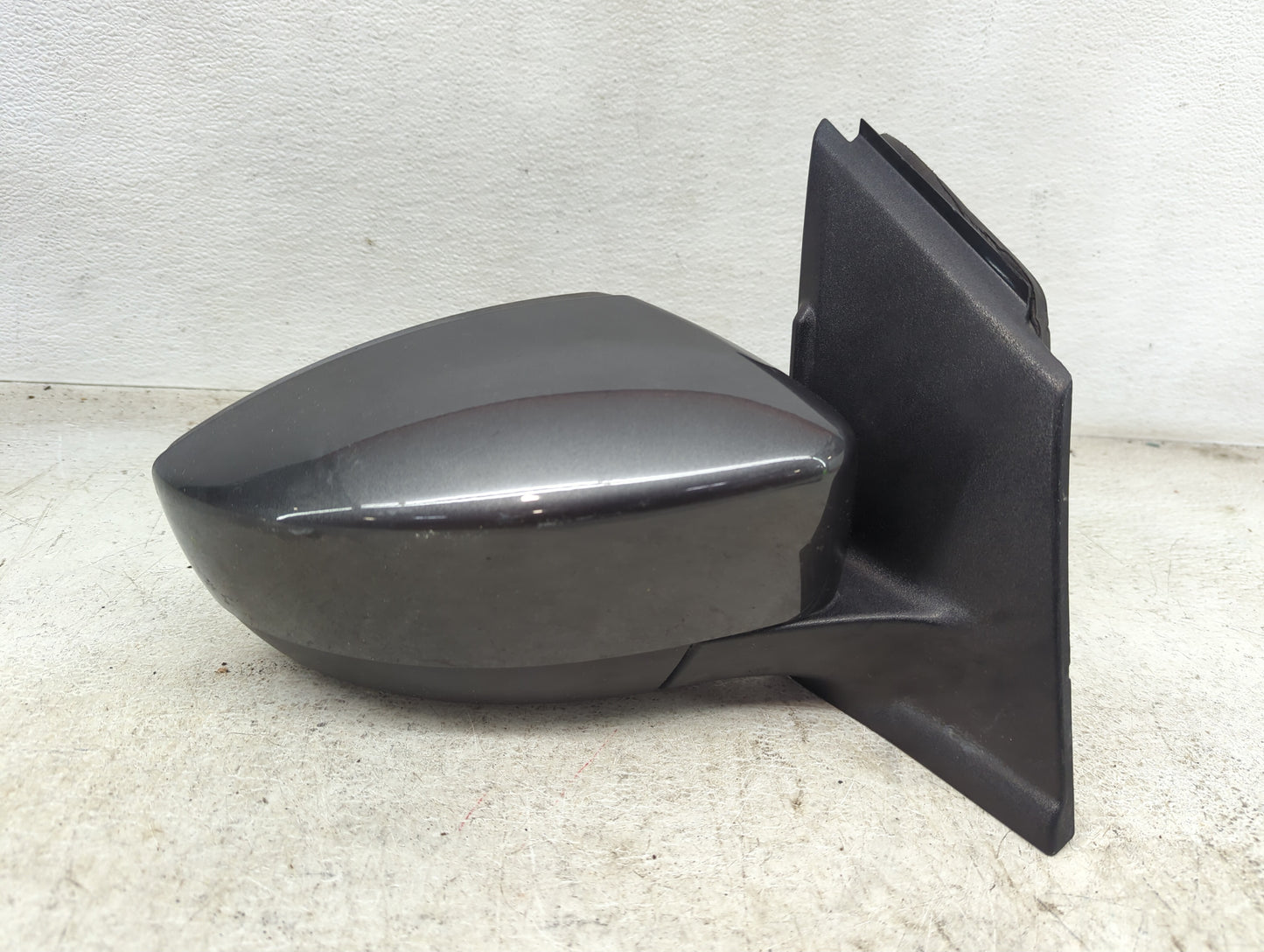 2017-2019 Ford Escape Passenger Side View Mirror - Right Door Mirror OEM Used - Oemusedautoparts1.com