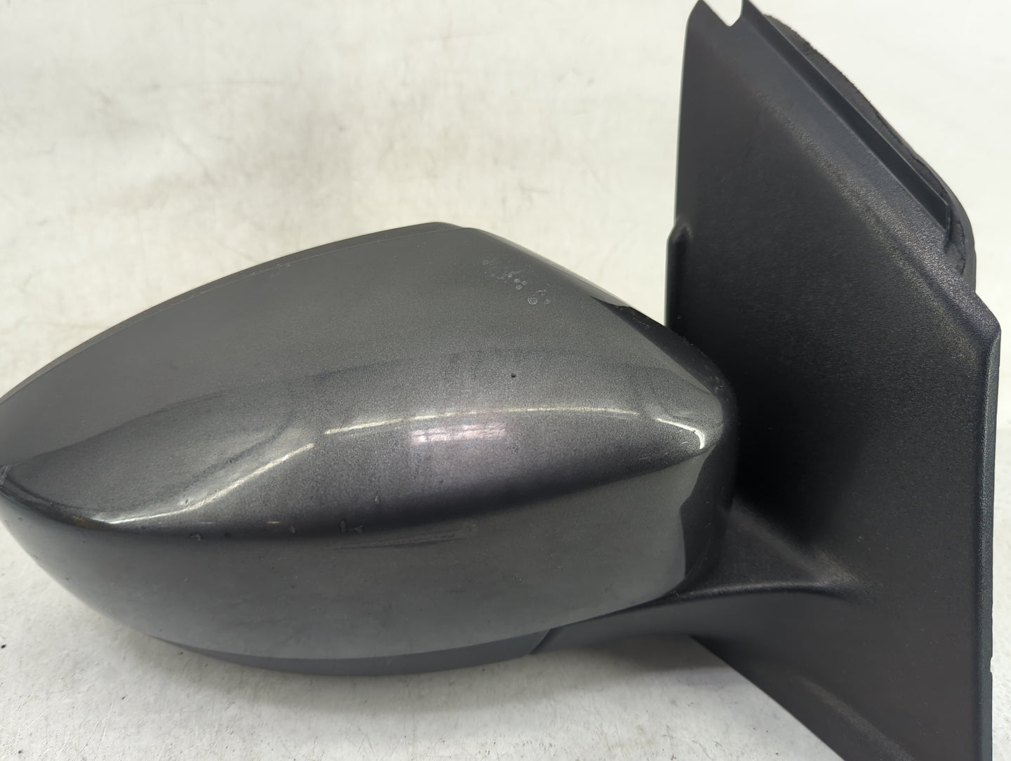 2017-2019 Ford Escape Passenger Side View Mirror - Right Door Mirror OEM Used - Oemusedautoparts1.com