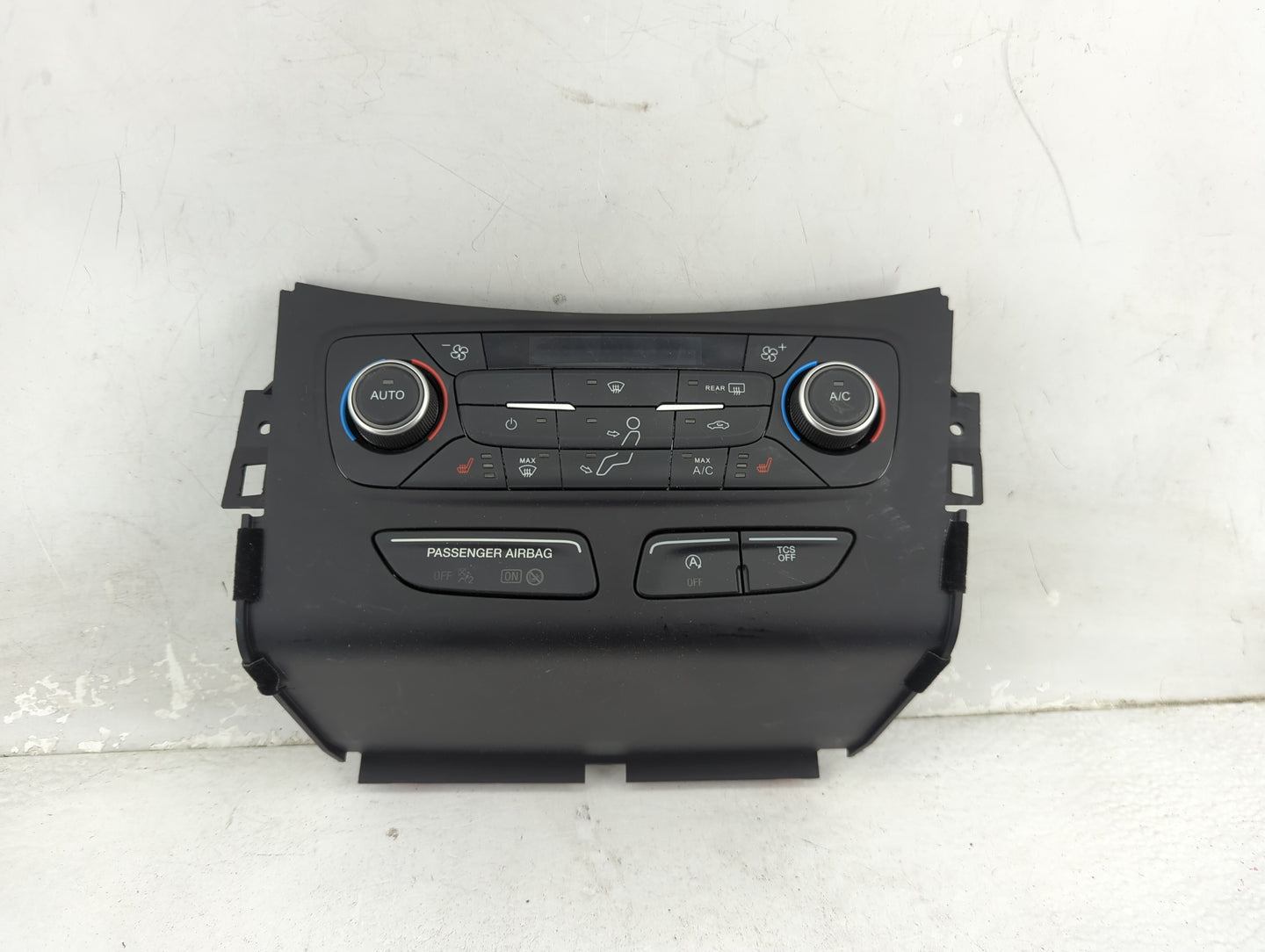 2018-2019 Ford Escape Climate Control Module Temperature AC/Heater Replacement P/N:GJ5T-18C612-CH Fits Fits 2018 2019 OEM Us