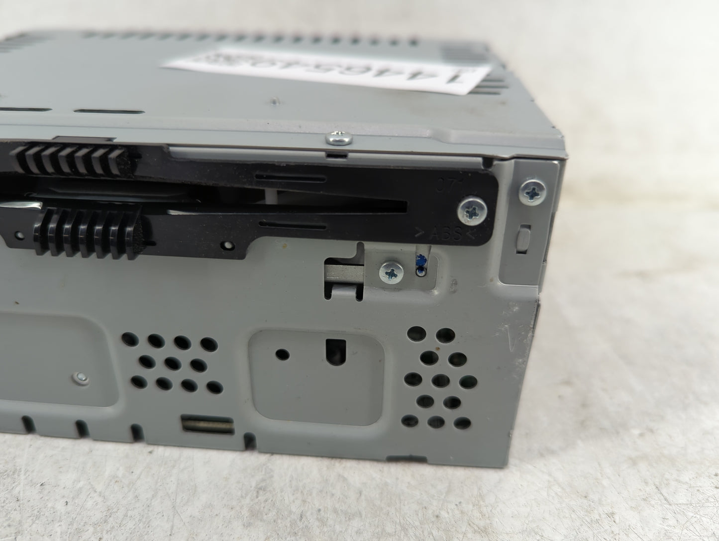 2017-2019 Ford Escape Radio AM FM Cd Player Receiver Replacement P/N:CQ-CJ36N24MC GJ5T-19C107-DD Fits Fits 2017 2018 2019 OE