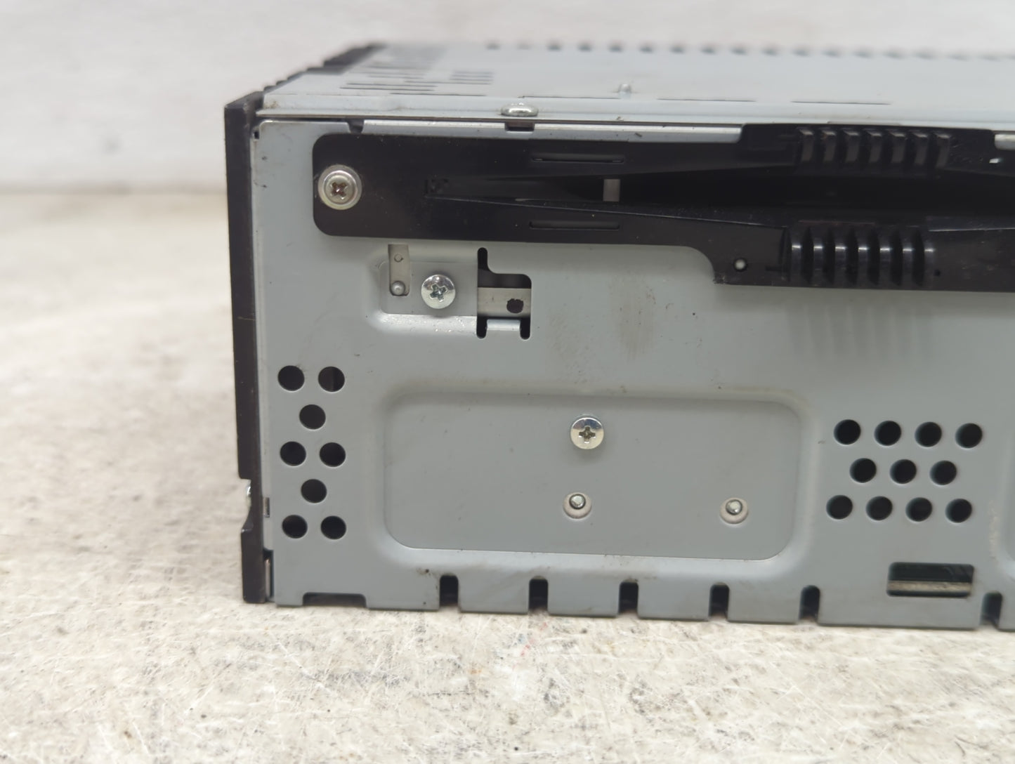 2015-2019 Ford Escape Radio AM FM Cd Player Receiver Replacement P/N:GJ5T-19C107-DE CJ5T-19C107-GA Fits OEM Used Auto Parts 