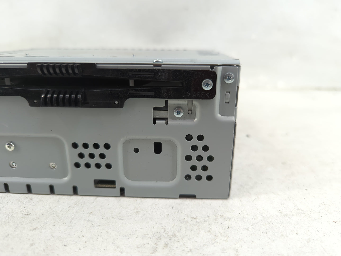 2017-2019 Ford Escape Radio AM FM Cd Player Receiver Replacement P/N:CQ-CJ36N24MC Fits Fits 2017 2018 2019 OEM Used Auto Par