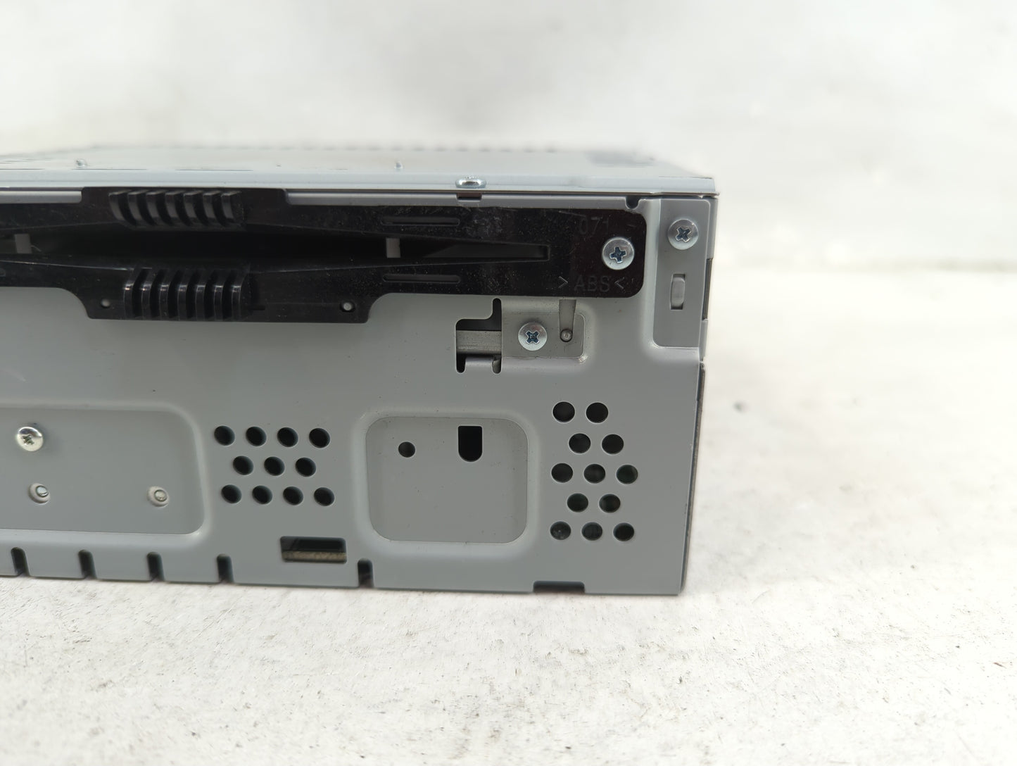 2017-2019 Ford Escape Radio AM FM Cd Player Receiver Replacement P/N:CQ-CJ36N24MC Fits Fits 2017 2018 2019 OEM Used Auto Par