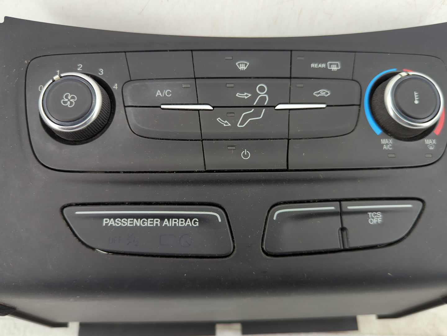 2017-2019 Ford Escape Climate Control Module Temperature AC/Heater Replacement P/N:GJ5T-19980-AH F1ET 18549 Fits OEM Used Au