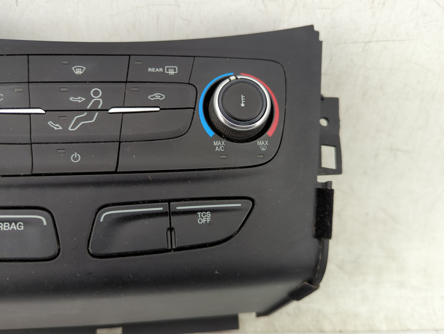 2017-2019 Ford Escape Climate Control Module Temperature AC/Heater Replacement P/N:GJ5T-19980-AH F1ET 18549 Fits OEM Used Au