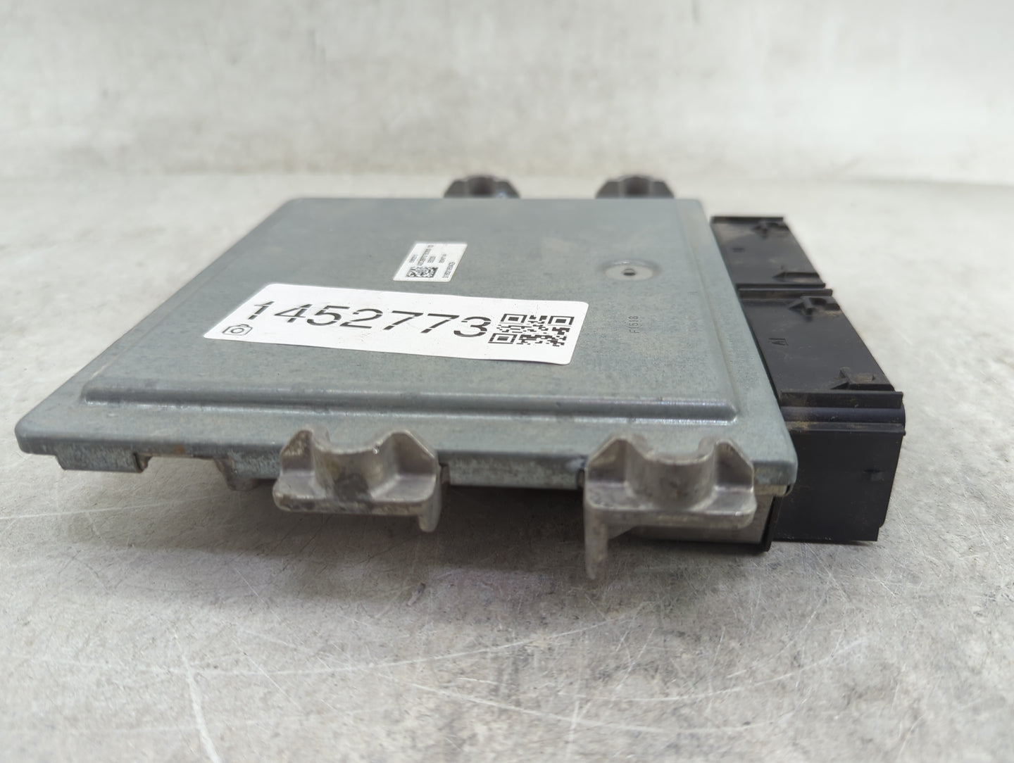 2017-2019 Ford Escape PCM Engine Control Computer ECU ECM PCU OEM P/N:HJ5A-12A650-MA FV6A-12B684-AB Fits Fits 2017 2018 2019