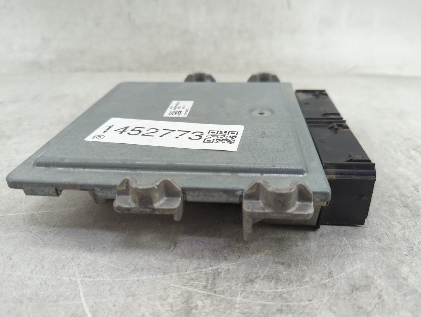 2017-2019 Ford Escape PCM Engine Control Computer ECU ECM PCU OEM P/N:HJ5A-12A650-MA FV6A-12B684-AB Fits Fits 2017 2018 2019