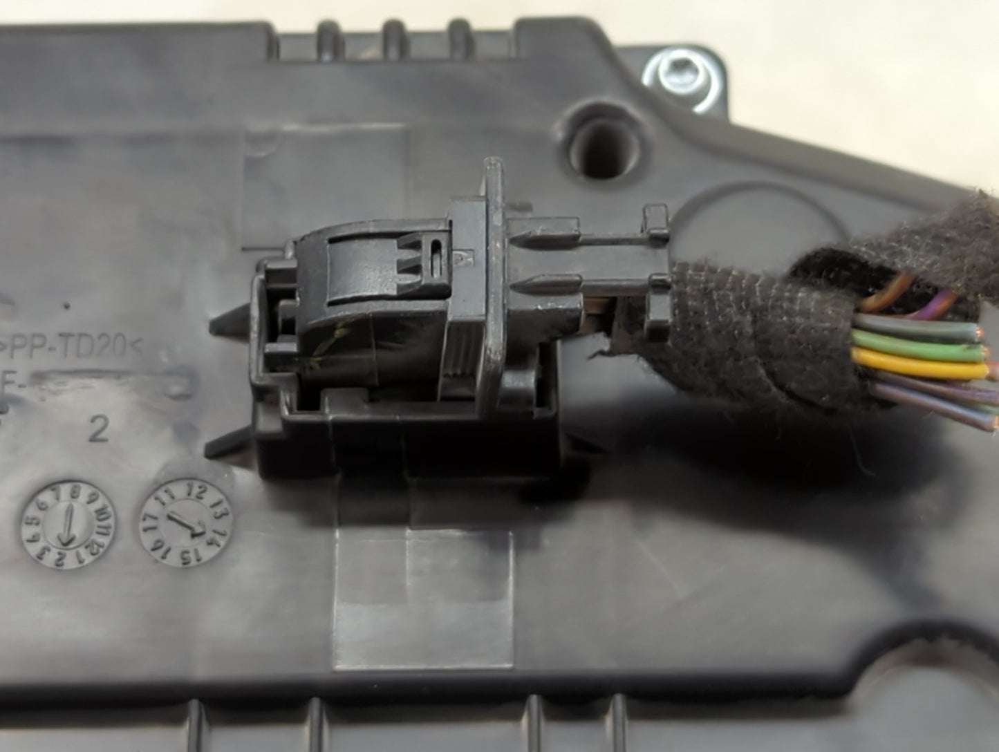 2018 Ford Escape Speedometer Instrument Cluster Gauges - Oemusedautoparts1.com
