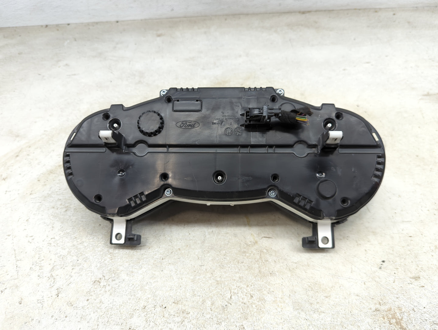 2018 Ford Escape Speedometer Instrument Cluster Gauges - Oemusedautoparts1.com