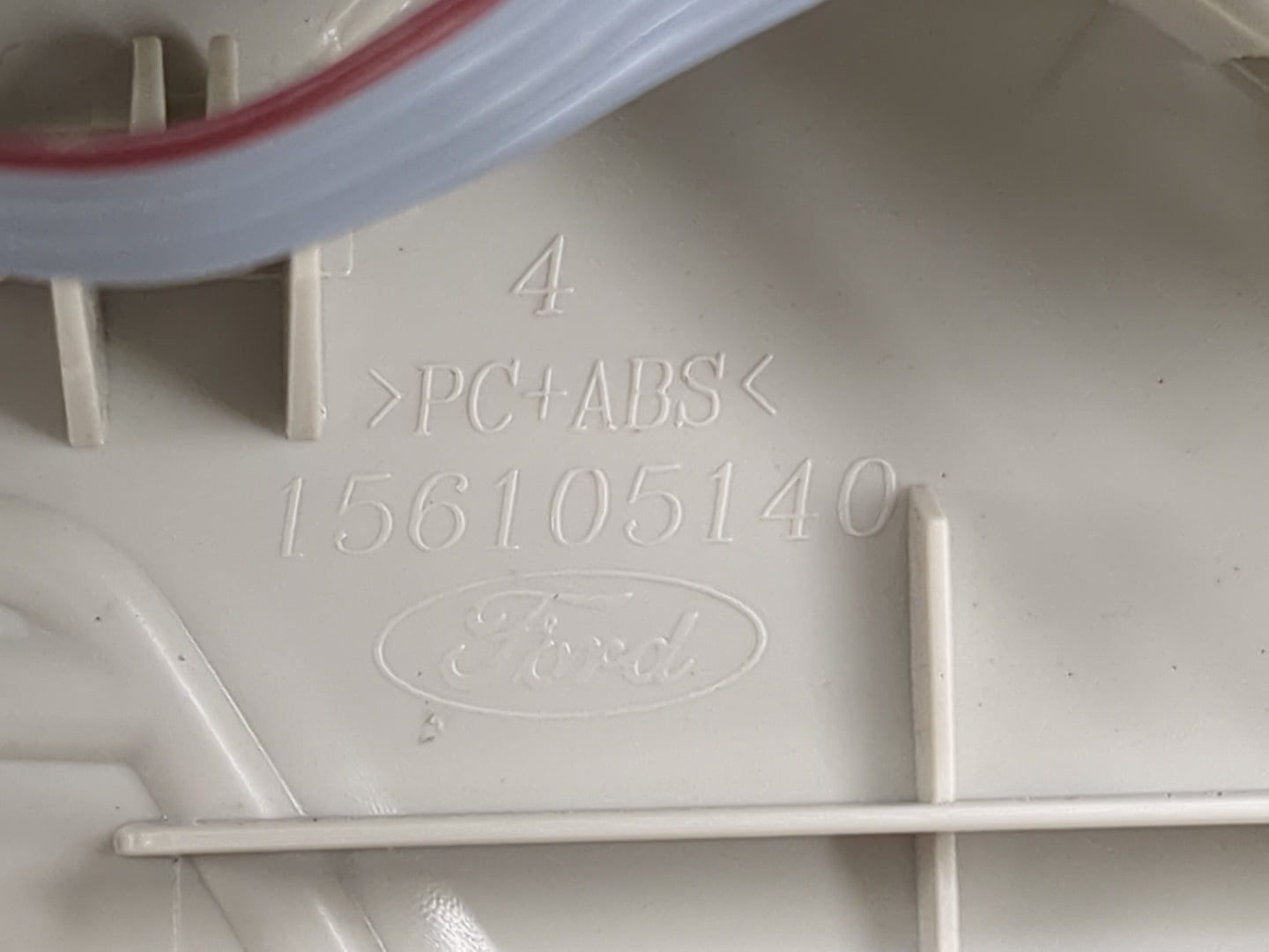 2018 Ford Escape Overhead Roof Console - Oemusedautoparts1.com