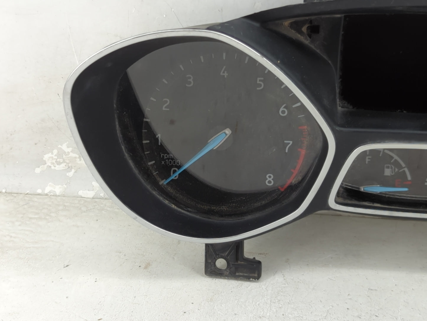 2018 Ford Escape Instrument Cluster Speedometer Gauges P/N:VPCL8F-10894-B Miles: Fits OEM Used Auto Parts - Oemusedautoparts