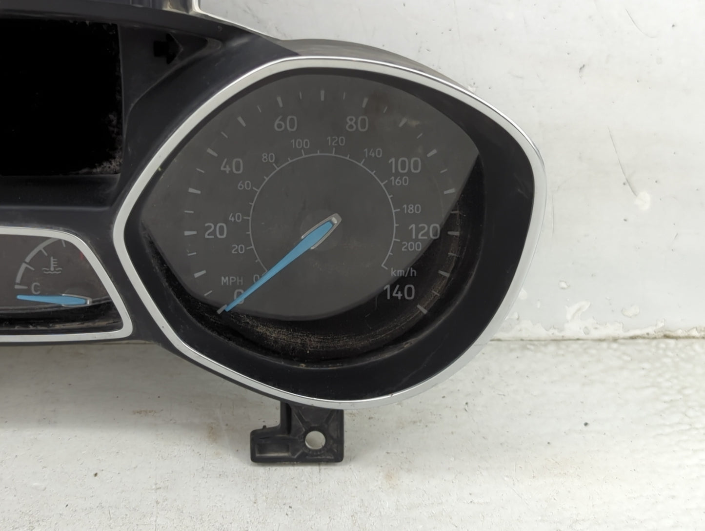 2018 Ford Escape Instrument Cluster Speedometer Gauges P/N:VPCL8F-10894-B Miles: Fits OEM Used Auto Parts - Oemusedautoparts
