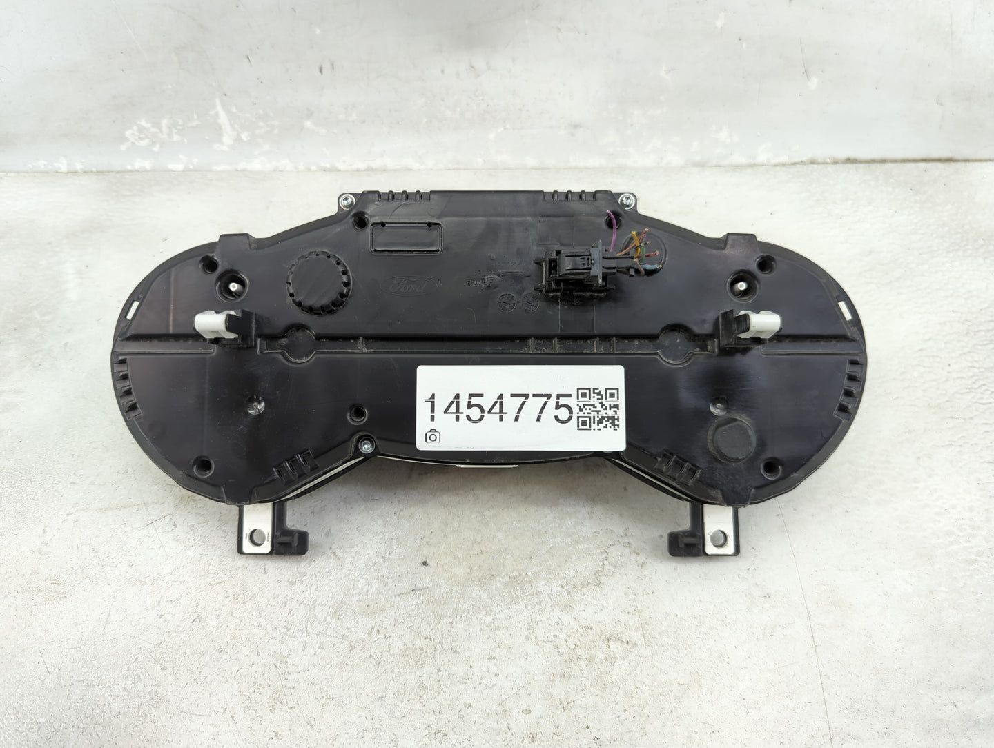 2018 Ford Escape Instrument Cluster Speedometer Gauges P/N:VPCL8F-10894-B Miles: Fits OEM Used Auto Parts - Oemusedautoparts